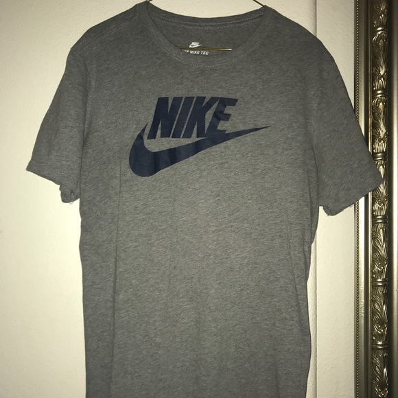navy nike shirt